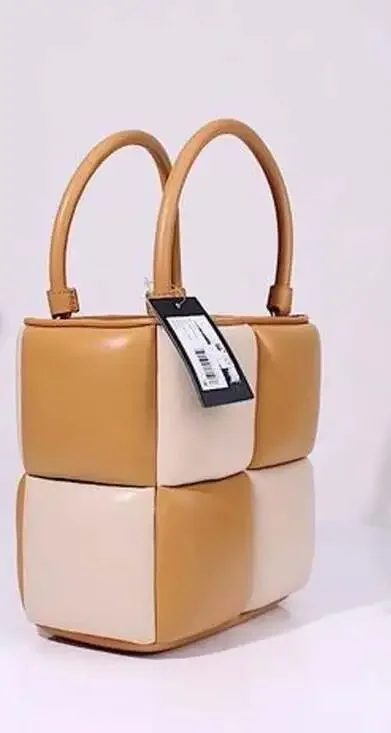 Kate Spade Boxxy Colorblocked Smooth Leather Tote in Bare Multi - Picture 2 of 12